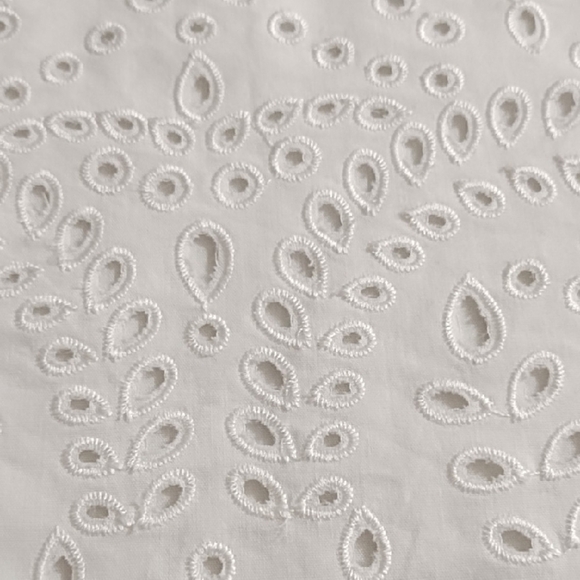 Liz Claiborne Eyelet Detailed Blouse Crisp Cool Top Cotton Blend Bell Sleeves - Picture 10 of 12